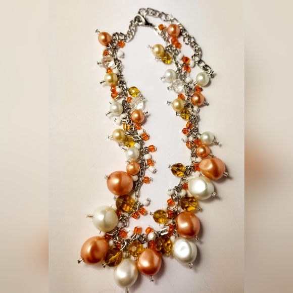 8-Piece Set Pearl Necklace, Ring, Earrings and Bracelet Ensemble - Picture 5 of 10